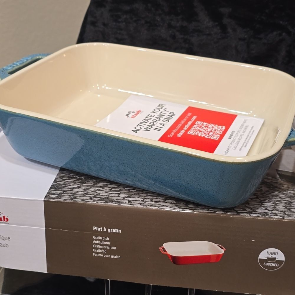 Staub 10.5 X 8 Rectangular Baking Dish- Rustic Turquoise - Picture 7 of 11